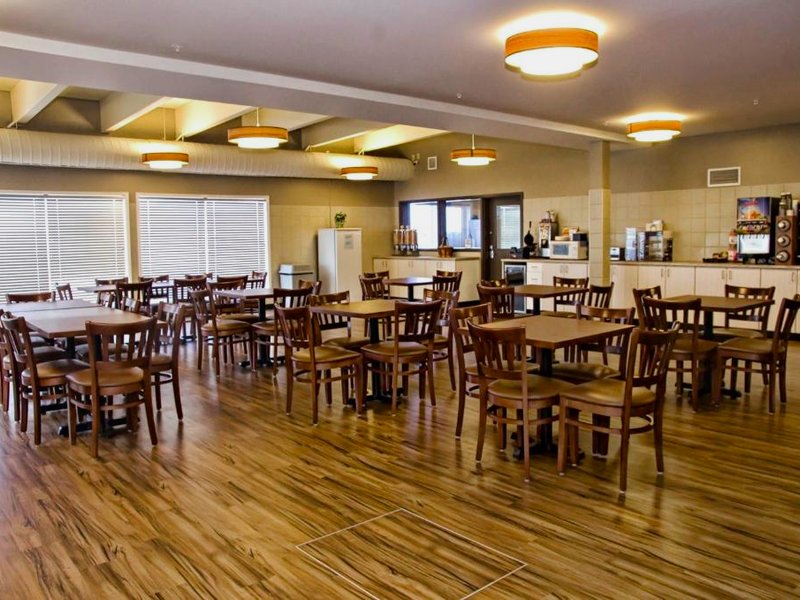 Lakeview Inns & Suites - Brandonの写真