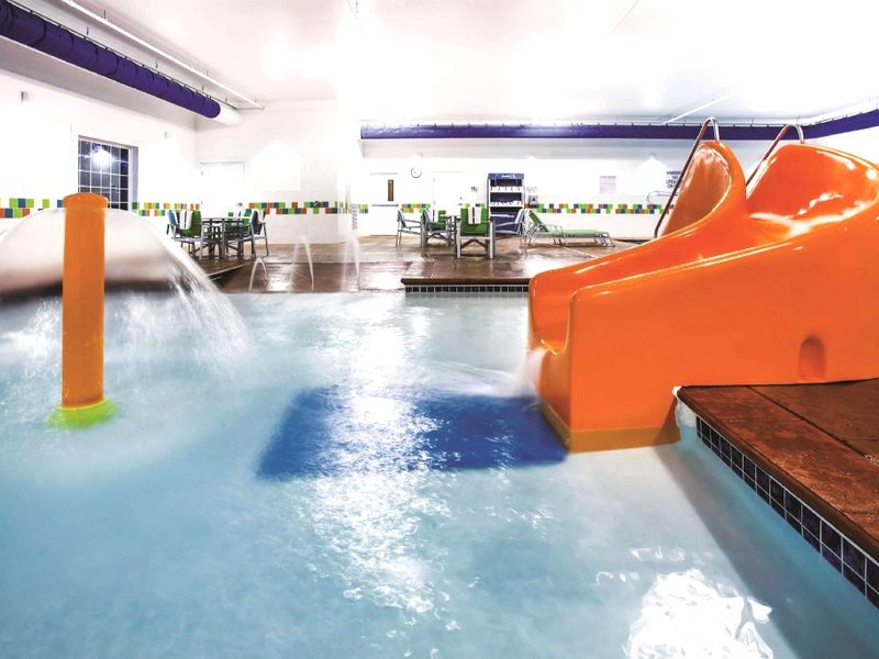 ラ キンタ イン & スイーツ バイ ウィンダム セントポール-ウッドベリー (La Quinta Inn & Suites by Wyndham St. Paul-Woodbury)の写真
