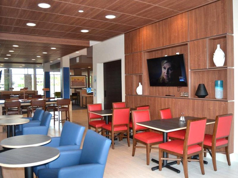 Holiday Inn Express & Suites Goodlettsville N Nashville By IHGの写真