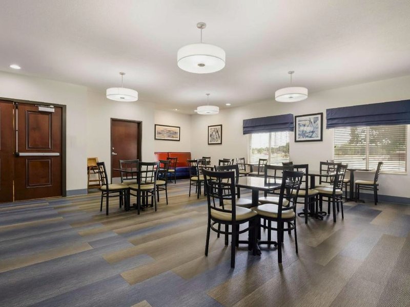 Best Western Coffeyville Central Business District Inn and Suitesの写真