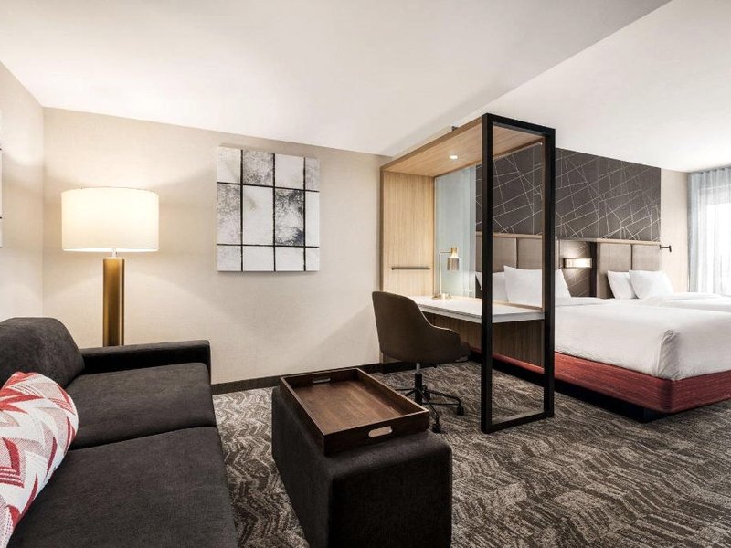 SpringHill Suites Camp Hillの写真