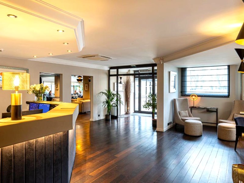 HOTEL QUORUMの写真