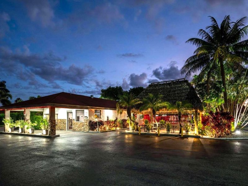 スーパー 8 バイ ウィンダム フロリダ シティ ゲートウェイ トゥ キーズ エバーグレーズ (Super 8 by Wyndham Florida City/Gateway to Keys/Everglades )の写真