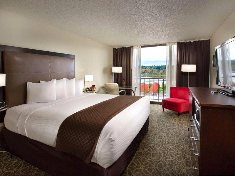 レッド ライオン イン アンド スイーツ オリンピア ガバナー ホテル (Red Lion Inn and Suites Olympia Governor Hotel)の写真