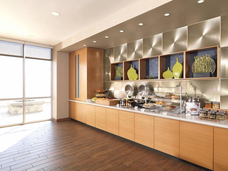スプリングヒル スイーツ カンザスシティ レネックサ/シティ センター (SpringHill Suites Kansas City Lenexa/City Center)の写真