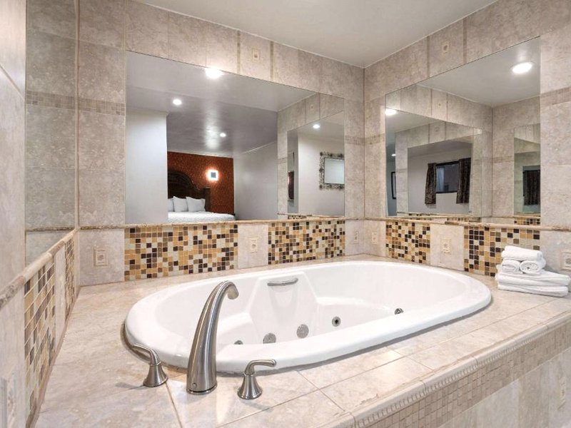 トラベロッジ バイ ウィンダム マナセット (Travelodge by Wyndham Manhasset)の写真