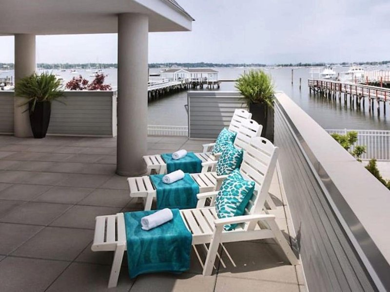 Fathoms Hotel & Marinaの写真