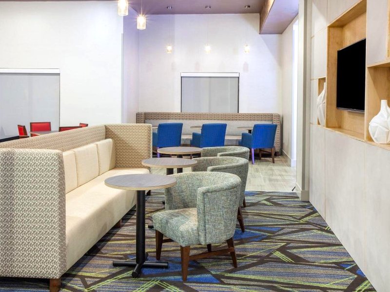 Holiday Inn Express & Suites Texarkana by IHGの写真