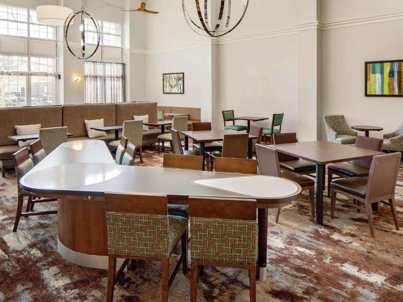 ホームウッド スイーツ バイ ヒルトン ハートフォード ファーミントン (Homewood Suites by Hilton Hartford - Farmington)の写真