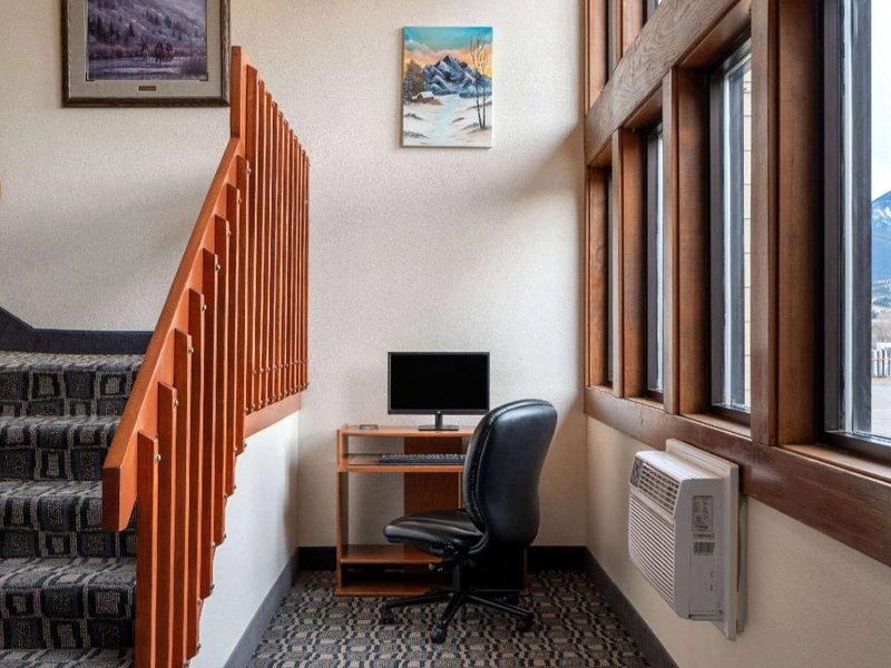 Super 8 by Wyndham Livingston Yellowstoneの写真