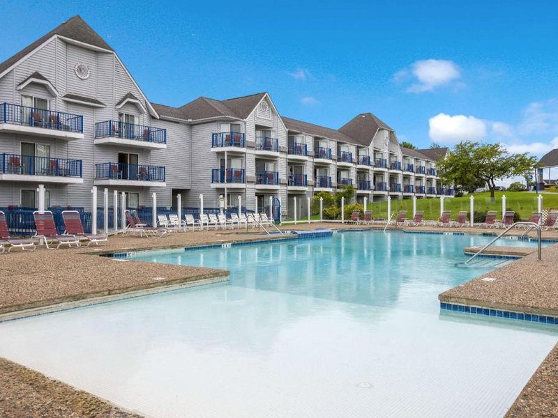 ベストウェスタン ハーバー ポイント レイクフロント (Best Western Harbour Pointe Lakefront)の写真