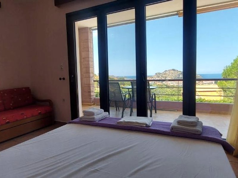 Golden view apartments Myrina Limnosの写真