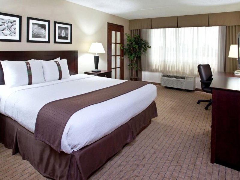 Holiday Inn Canton-Belden Village By IHGの写真
