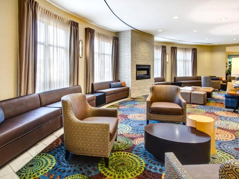 Holiday Inn Canton-Belden Village By IHGの写真