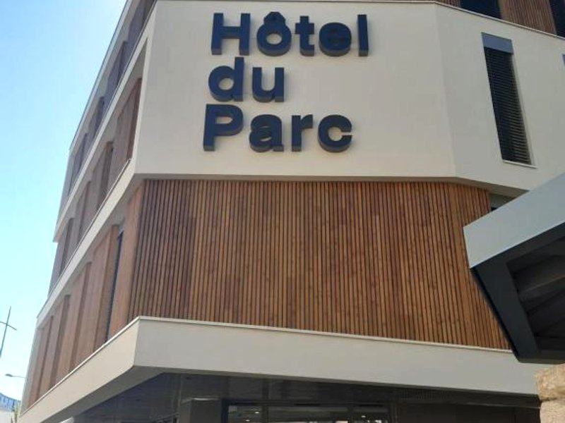 Logis Hotel du Parc-Restaurant - Le Rouget de Lisleの写真