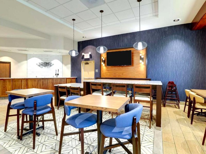 Drury Inn & Suites Lafayette INの写真