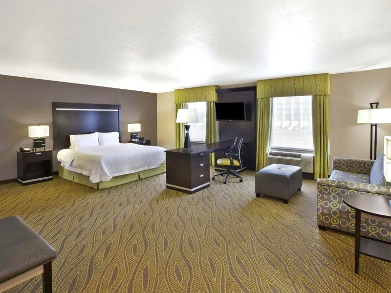 Hampton Inn & Suites Elyriaの写真