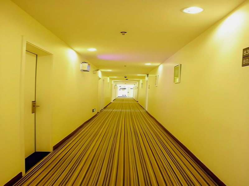 7 Days Inn Yueyang Baling Middle Road Maternity and Child Health Hospitalの写真