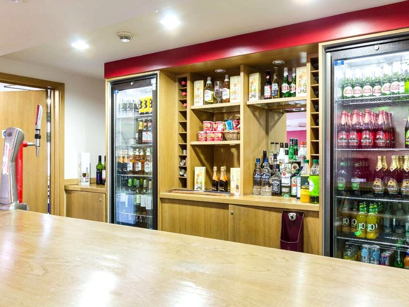 トラベロッジ カムバーリー (Travelodge Camberley)の写真