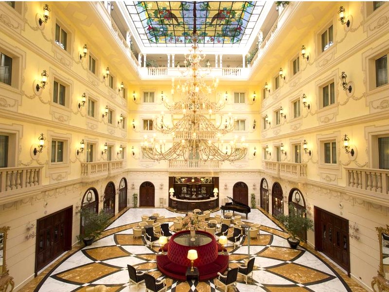 グランド ホテル ヴァンヴィテッリ (Grand Hotel Vanvitelli)の写真