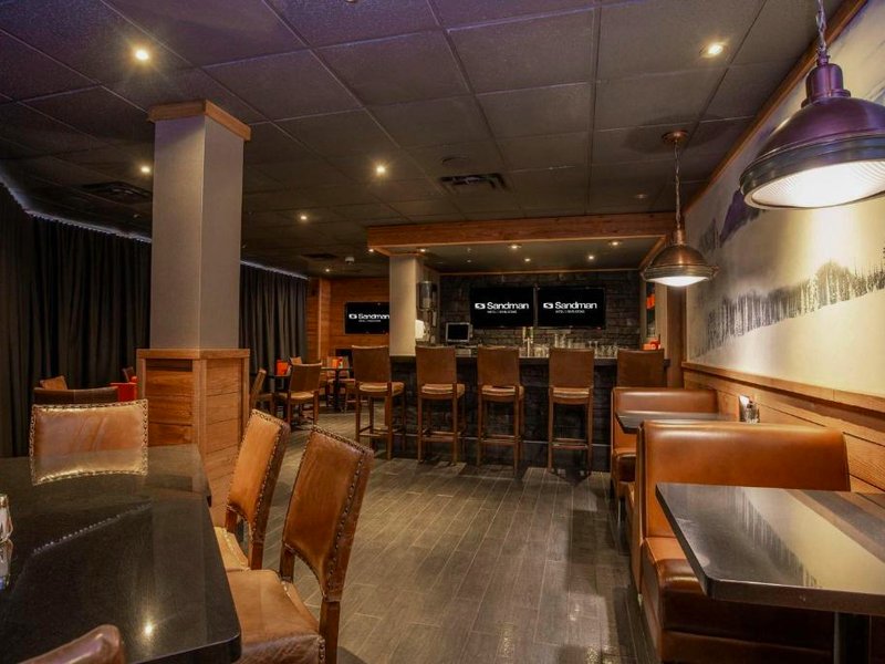 サンドマン ホテル レベルストーク (Sandman Hotel Revelstoke)の写真