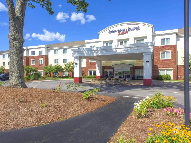 SpringHill Suites Devens Common Centerの写真