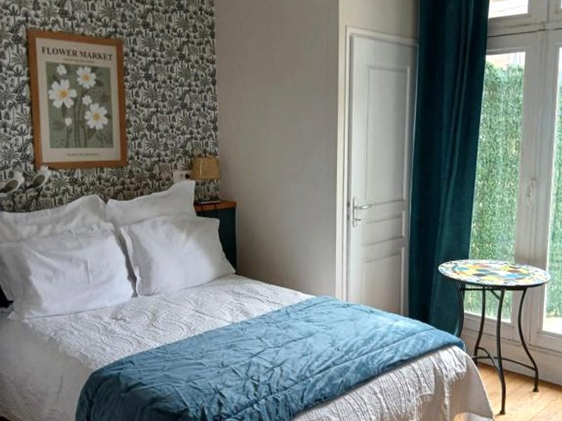 Voiles et Terrasses by Corinne Residence face au portの写真