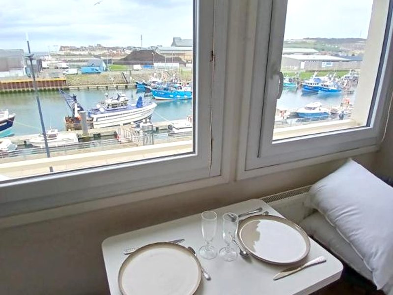 Voiles et Terrasses by Corinne Residence face au portの写真