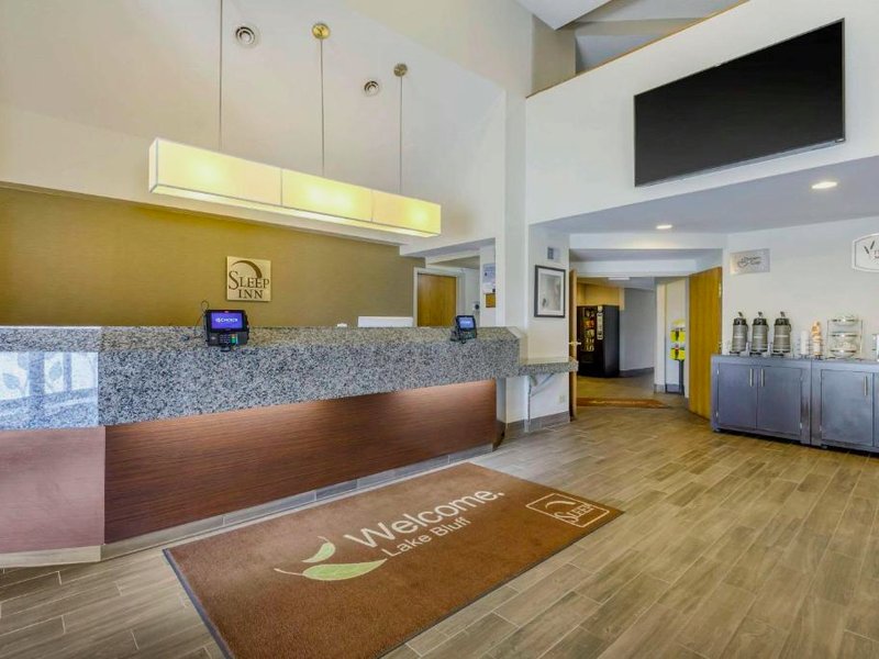 スリープ イン ニア グレート レイクス ネイヴァル ベース (Sleep Inn near Great Lakes Naval Base)の写真