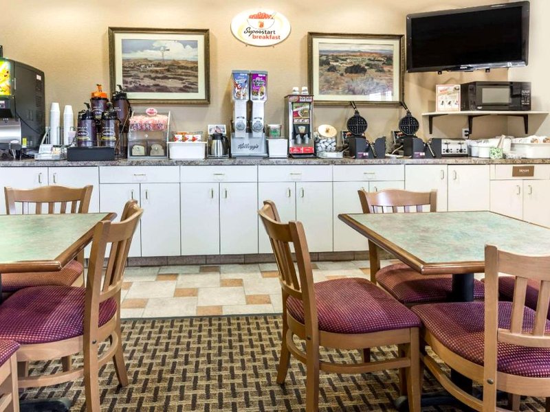 スーパー 8 バイ ウィンダム ウィートランド ワイオミング (Super 8 By Wyndham Wheatland Wyoming)の写真
