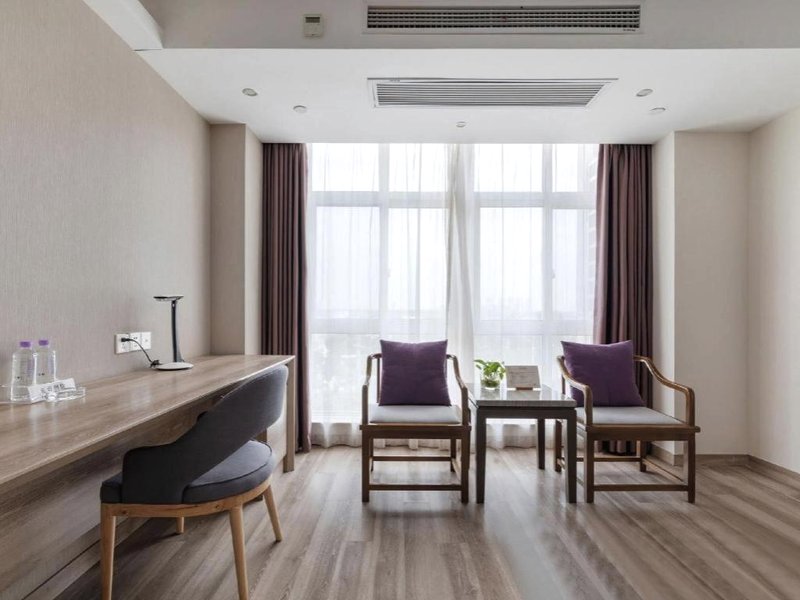 ラヴァンド ホテルズ  フアイアン ヂョウ エンライ メモリアル (Lavande Hotels Huai an Zhou Enlai Memorial)の写真