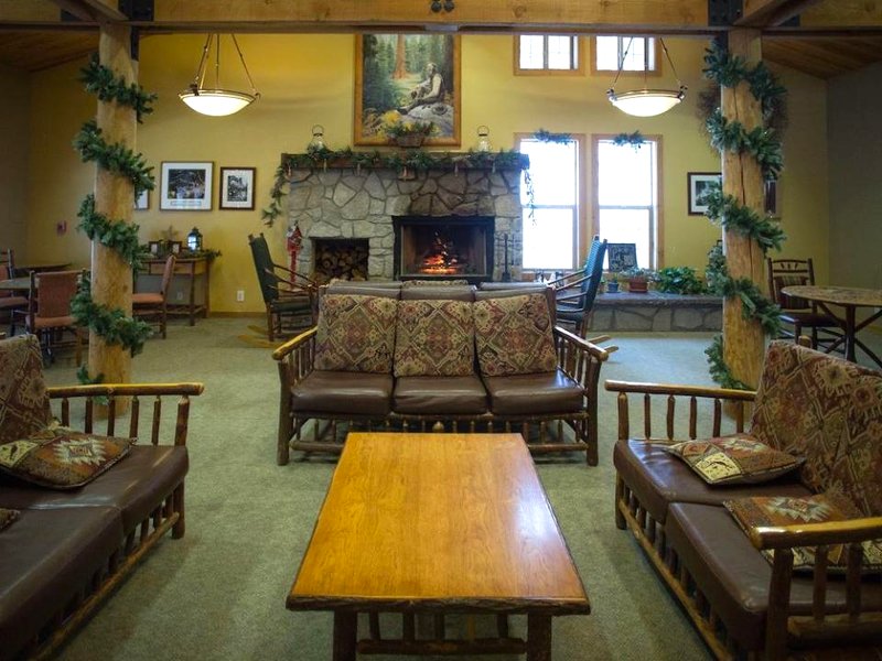 John Muir Lodge, Grant Grove Cabins - Kings Canyon Natl Parkの写真