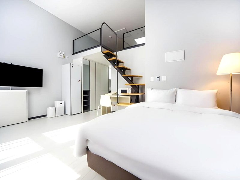 ナジュ デュプレックス レジデンス ホテル (Naju Duplex Residence Hotel)の写真