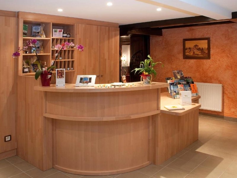 Logis Hotel Restaurant Neuhauserの写真