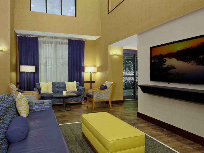 ハンプトン イン ＆ スイーツ マリー (Hampton Inn & Suites Murray)の写真