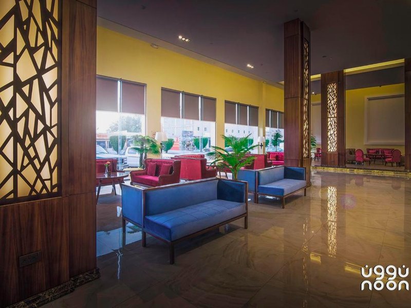 Noon Hotel Suitesの写真