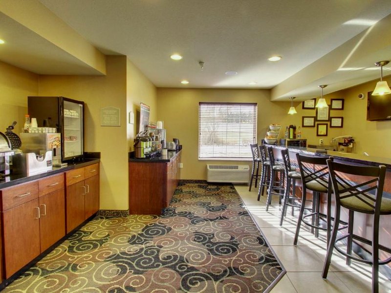 コブルストーン イン&スイーツ ハーティントン (Cobblestone Inn & Suites - Hartington)の写真