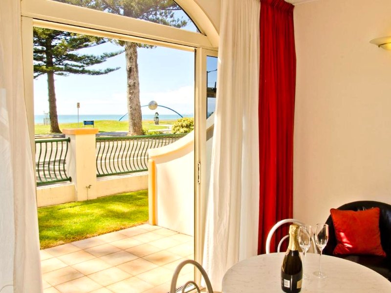 ビーチ フロント モテル (Beach Front Motel)の写真