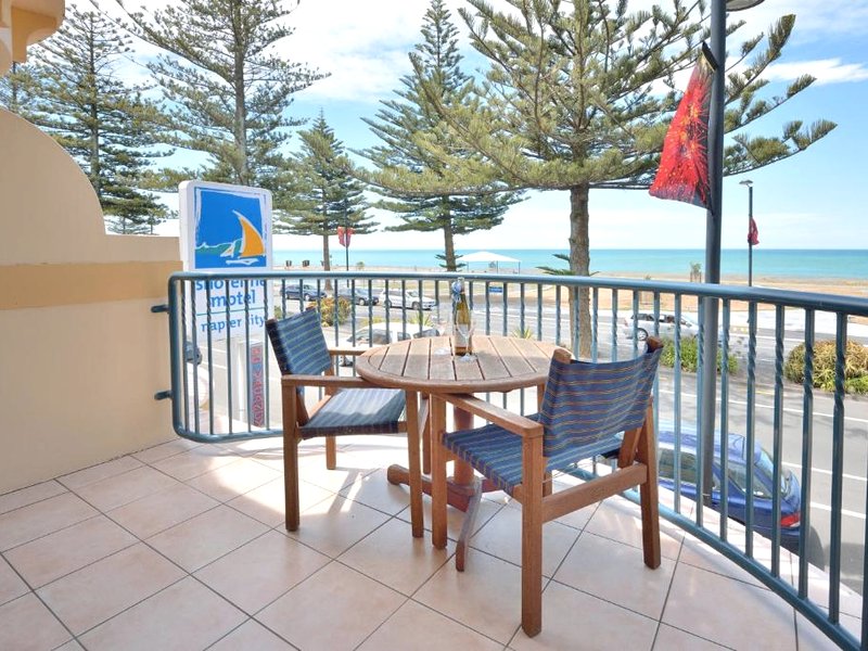 ショアライン モーテル (Shoreline Motel)の写真