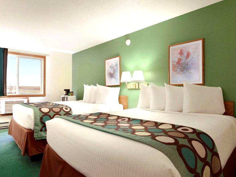 スーパー 8 バイ ウィンダム ウェスト ファーゴ メイン アベニュー ND (Super 8 by Wyndham West Fargo Main Ave ND)の写真