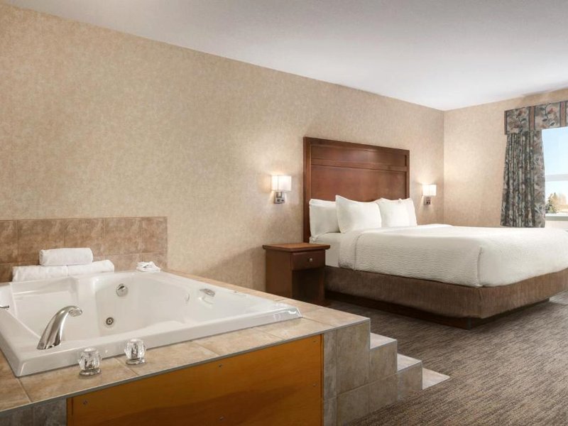 デイズ イン&スイーツ バイ ウィンダム ブルックス (Days Inn & Suites by Wyndham Brooks)の写真