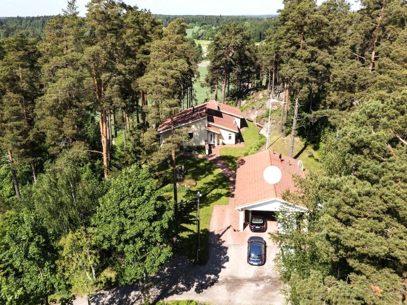 Villa Tammikallio Guest House, near the airport - Kodikas vierasmaja Tuusulassaの写真