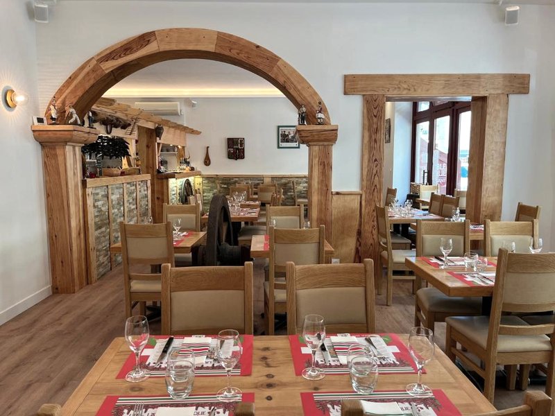 Studio Hôtel-Restaurant LTB La Table Basque (Studio Hotel-Restaurant LTB La Table Basque)の写真