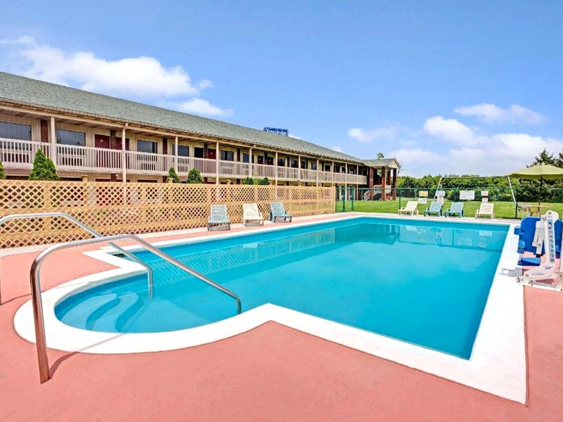 Travelodge by Wyndham Sellersburg / Louisville Northの写真