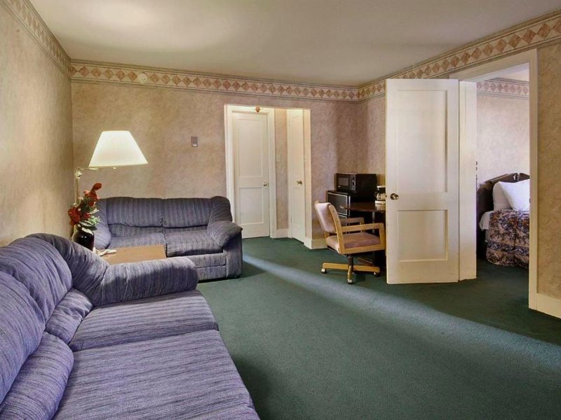 ADERI HOTEL BUCKNELL UNIVERSITYの写真