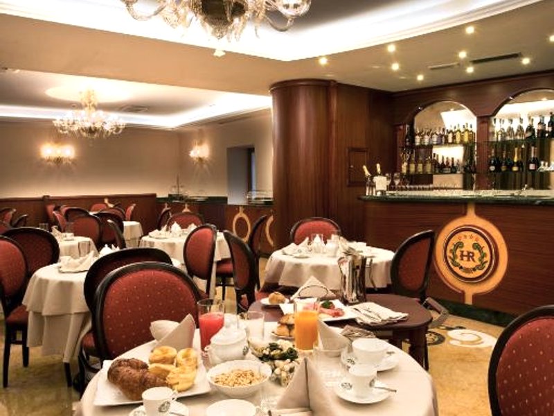 Hotel Rojanの写真