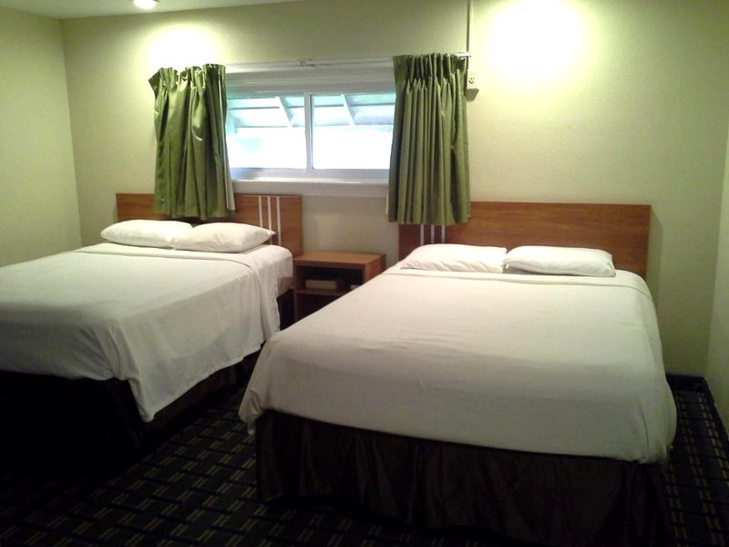 Economy Inn Tonawandaの写真
