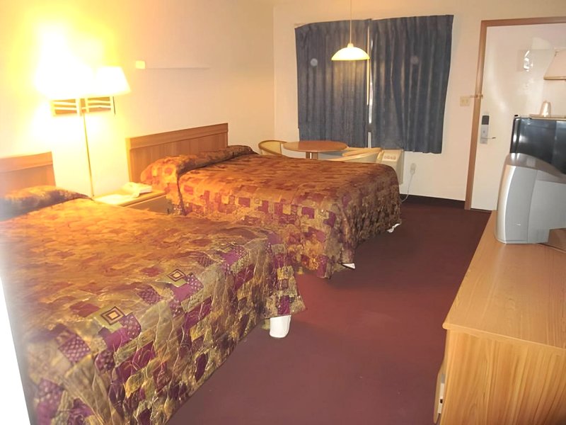Economy Inn Tonawandaの写真