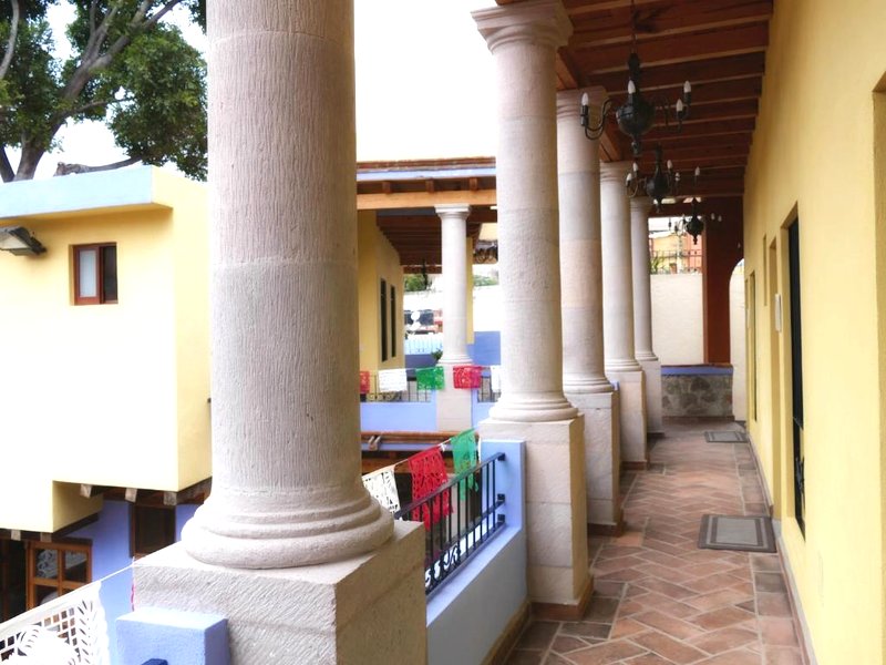 エル メソン デ ロス ポエタス (El Meson de los Poetas)の写真