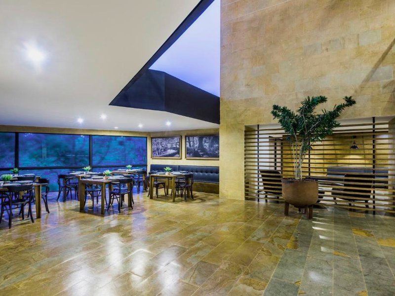 Travelers Rio Verde Living Suitesの写真